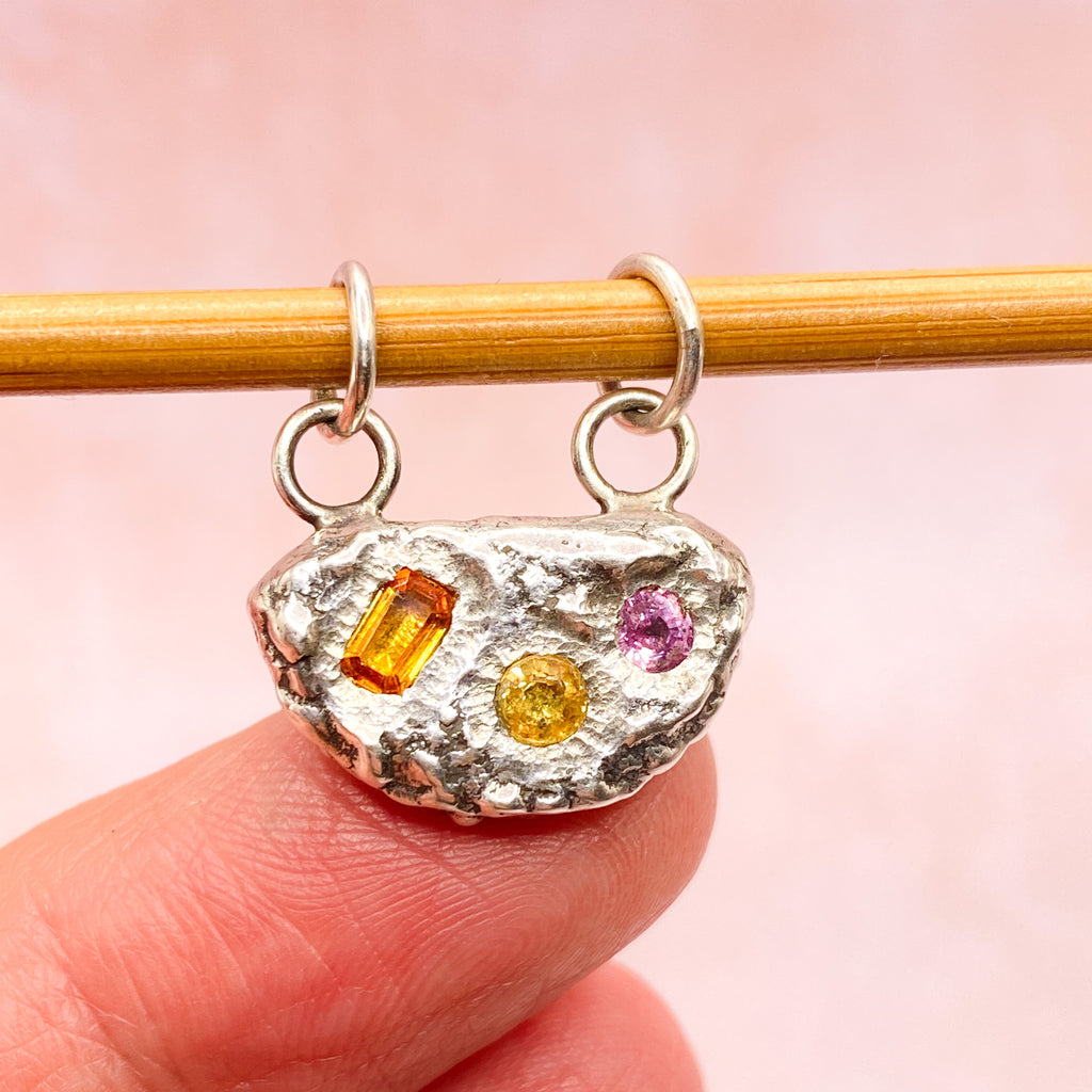 Sapphire Pebble & Stone Pendant
