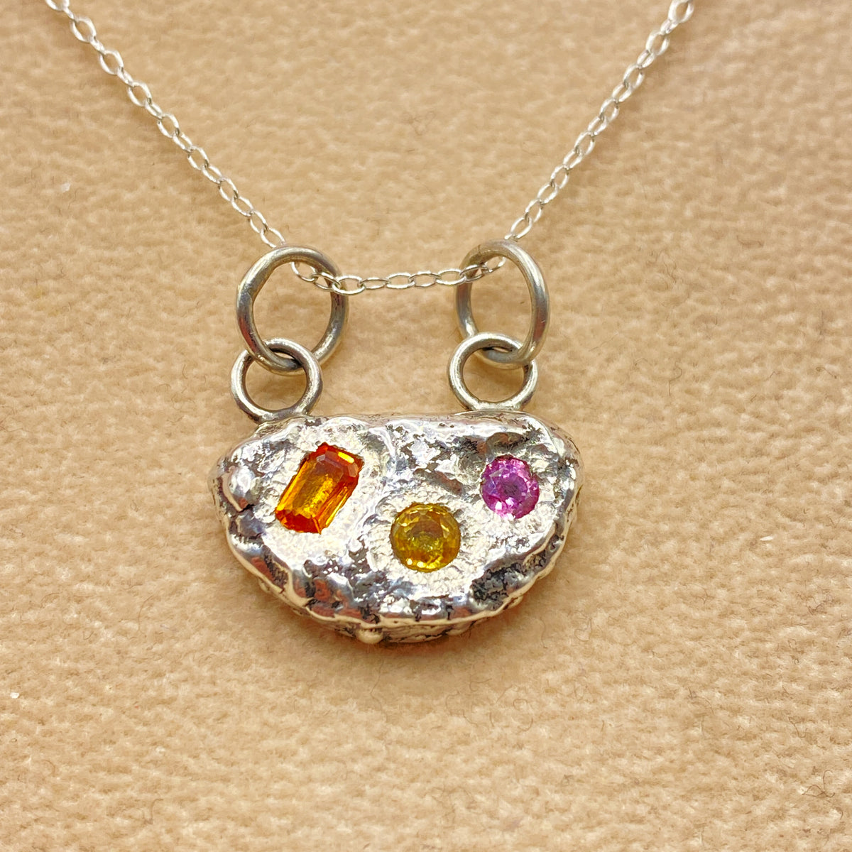 Sapphire Pebble & Stone Pendant